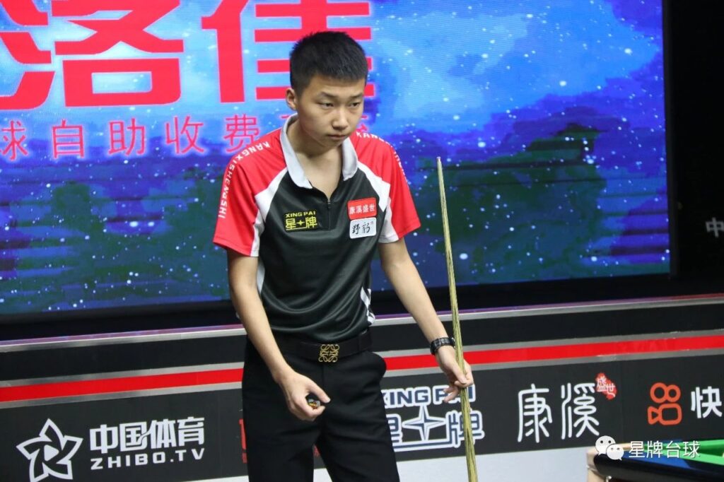 体育场地的 体育场地的