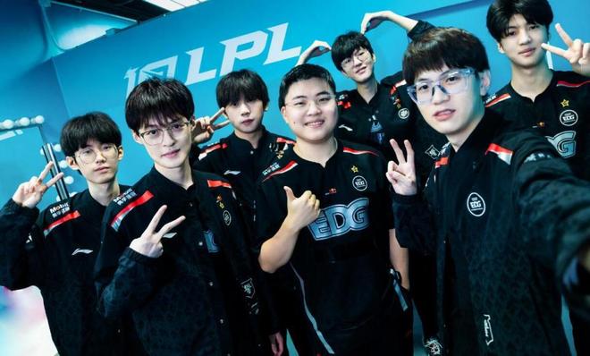 多人在人生 多人在人生